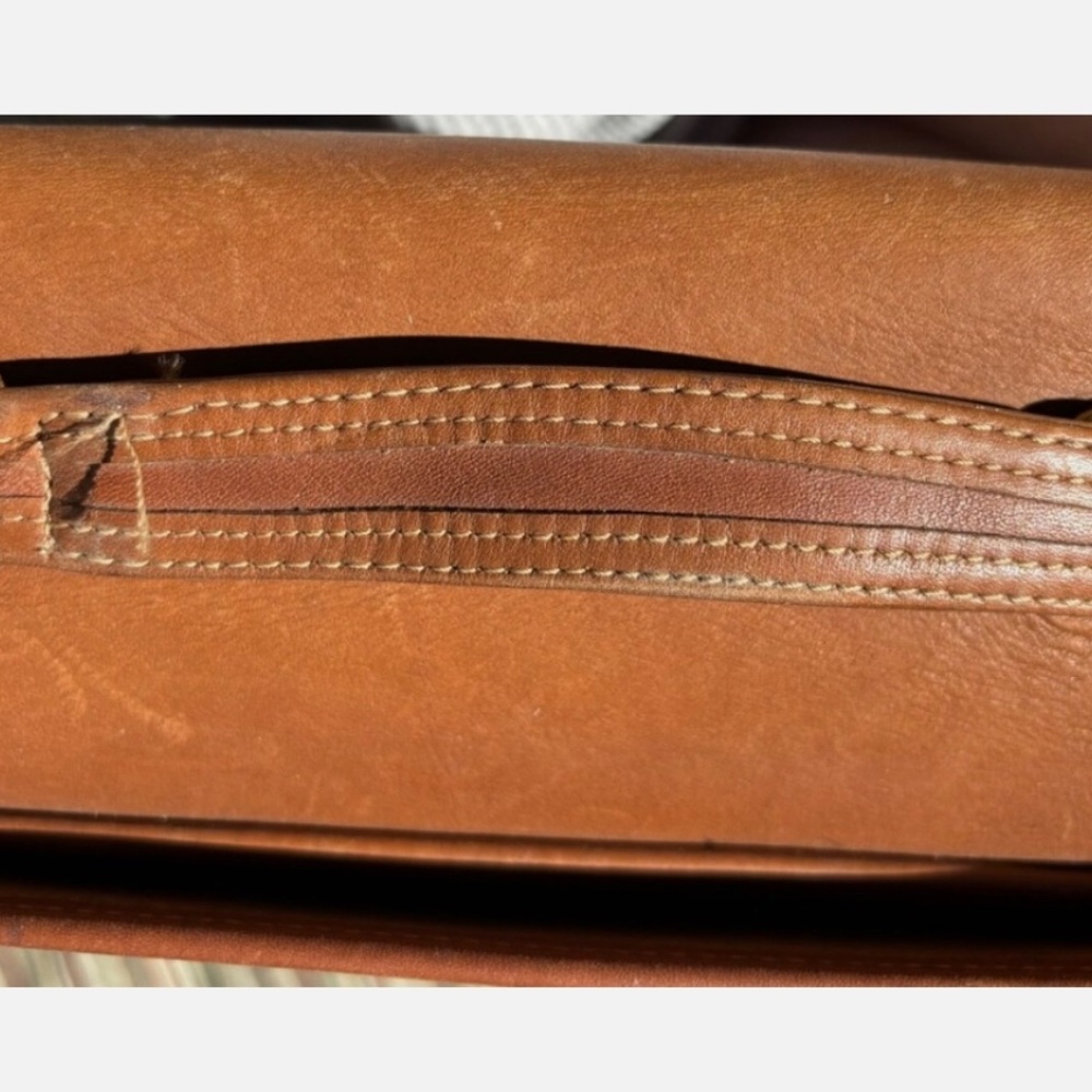 Vintage Coach tan glove leather messenger bag - Picture 5 of 6